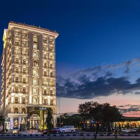 Lafayette Boutique Hotel Kejayan Exterior foto
